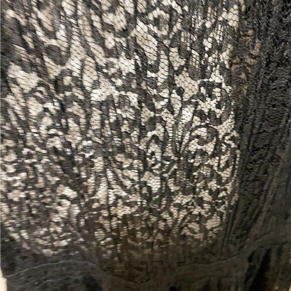 NWT People, Carina Meadow Lace Dress Size L Retail $350.
New with tag - Picture 9 of 11